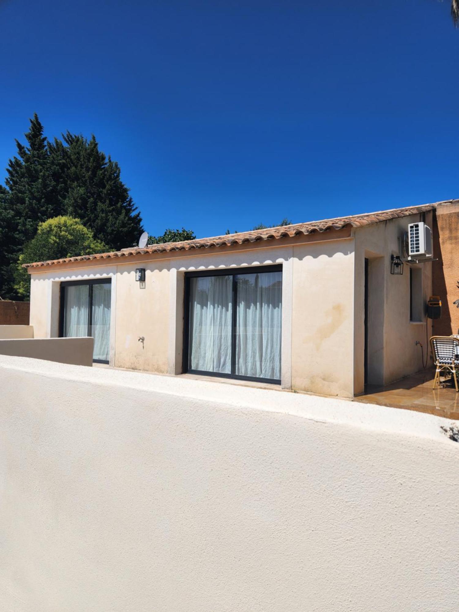 Maison "Cosy" Avec Parking Prive Et Climatisation Nîmes Exterior photo
